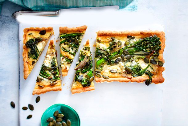 Go-green-Tarte mit Brokkolini Rezept