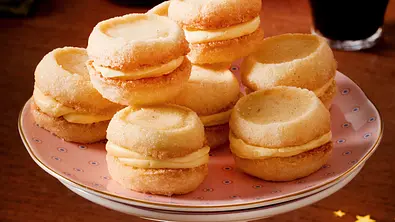 Goldtaler-Glück aus feinem Heidesand Rezept - Foto: LECKER @ Bauer Media Group