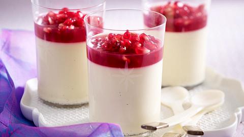 Granatapfel-Panna-cotta Rezept - Foto: House of Food / Bauer Food Experts KG