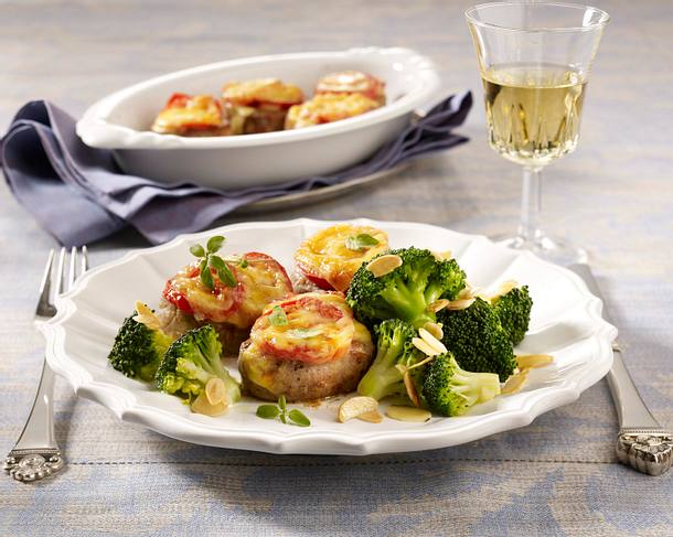 Gratinierte Medaillons mit Mandelbrokkoli Rezept