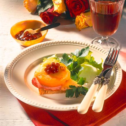 Gratinierte Pfirsich-Toasts Rezept