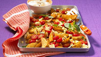 Gratinierte Potato wedges Rezept - Foto: LECKER @ Bauer Media Group