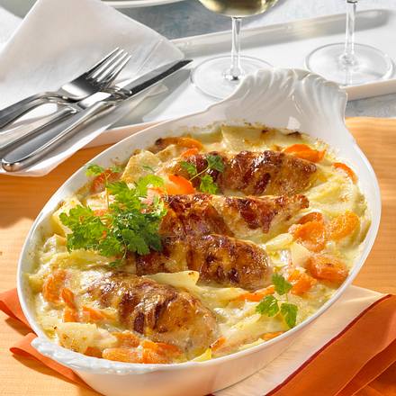 Gratinierte Pouladenbrust auf Kohlrabi-Möhrengemüse Rezept Gratinierte Pouladenbrust auf Kohlrabi-Möhrengemüse Rezept