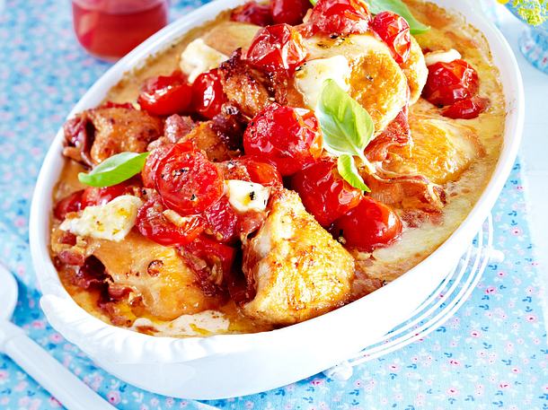 Gratinierte Schnitzel alla caprese Rezept Gratinierte Schnitzel alla caprese Rezept