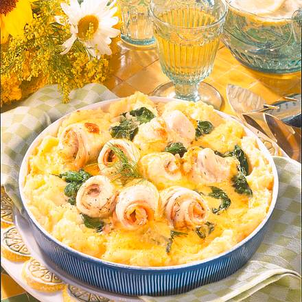 Gratinierte Schollen-Lachs-Röllchen Rezept Gratinierte Schollen-Lachs-Röllchen Rezept