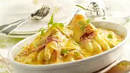 Gratinierte Spargel-Crespelle mit Schinken Rezept - Foto: LECKER @ Bauer Media Group Gratinierte Spargel-Crespelle mit Schinken Rezept - Foto: LECKER @ Bauer Media Group