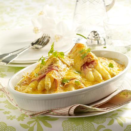 Gratinierte Spargel-Crespelle mit Schinken Rezept