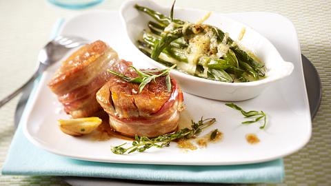 Gratinierte Stangenbohnen mit Schweinefilet (Johann Lafer für Tina) Rezept - Foto: House of Food / Bauer Food Experts KG