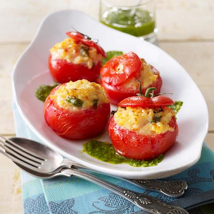 Gratinierte Tomaten mit Rauke-Risotto und Pestosoße Rezept