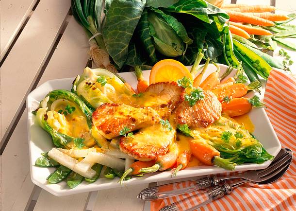 Gratiniertes Gemüse zu Putensteaks Rezept