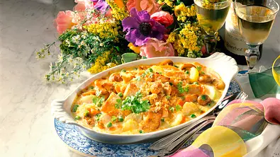 Gratiniertes Hühnerfrikassée Rezept - Foto: LECKER @ Bauer Media Group