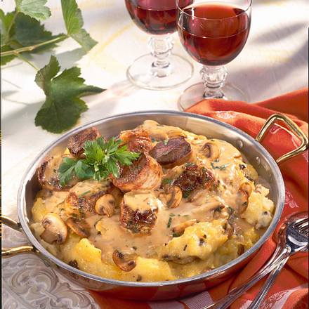 Gratiniertes Pilz-Püree mit Medaillons Rezept
