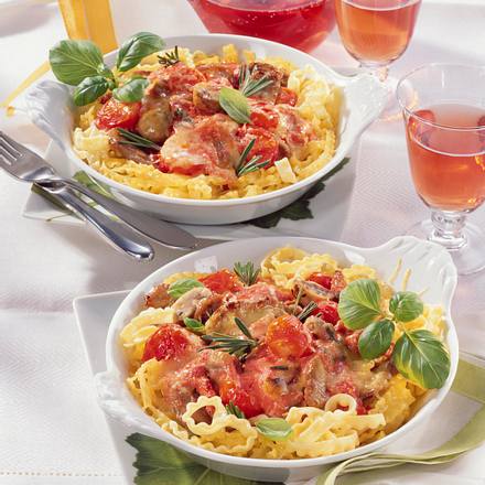 Gratiniertes Schweinefilet-Geschnetzeltes in Tomatensahne Rezept Gratiniertes Schweinefilet-Geschnetzeltes in Tomatensahne Rezept