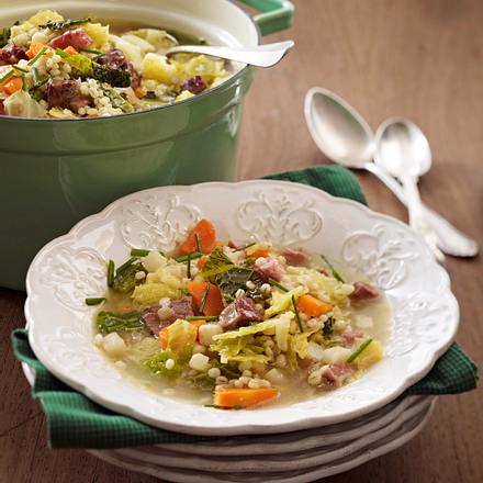 Graupeneintopf mit Schweinebauch Rezept Graupeneintopf mit Schweinebauch Rezept