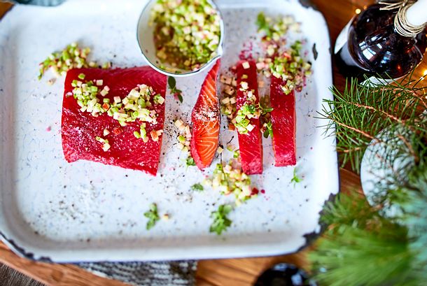 Graved Rote-Bete-Lachs Rezept Graved Rote-Bete-Lachs Rezept