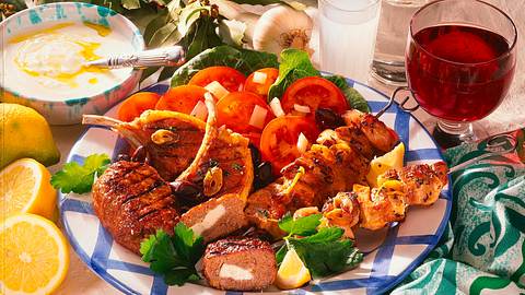 Griechische Grillplatte Rezept - Foto: Neckermann