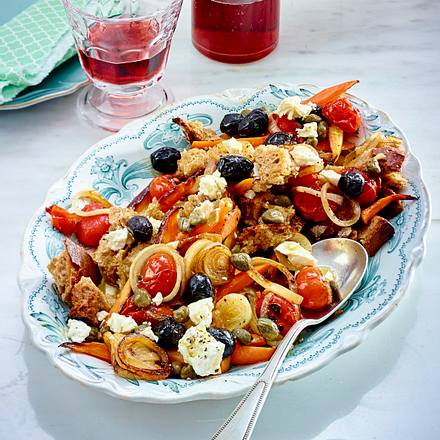 Griechischer Brotsalat Rezept Griechischer Brotsalat Rezept