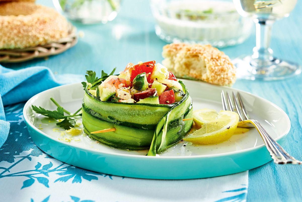 Griechischer Salat im Gurkenring Rezept