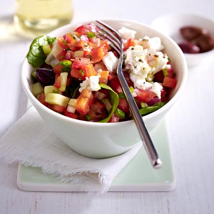 Griechischer Salat mit Feta Rezept
