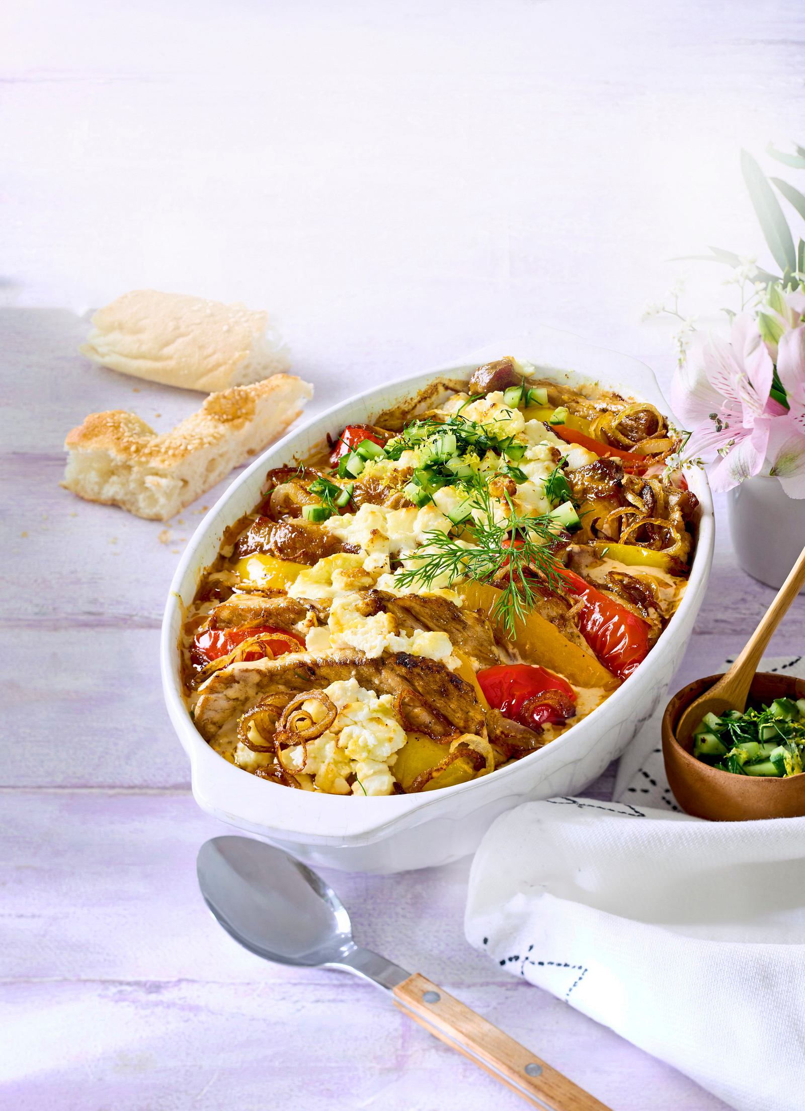 Griechischer Schnitzelauflauf "Gyros spezial" Rezept | LECKER Griechischer Schnitzelauflauf "Gyros spezial" Rezept | LECKER