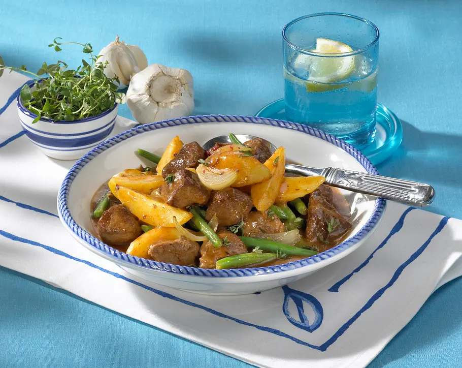 Griechisches Lammgulasch Rezept Griechisches Lammgulasch Rezept