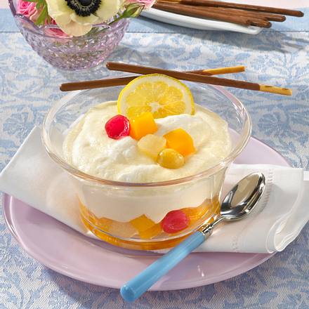 Grießbrei mit Cocktailfrüchten Rezept Grießbrei mit Cocktailfrüchten Rezept