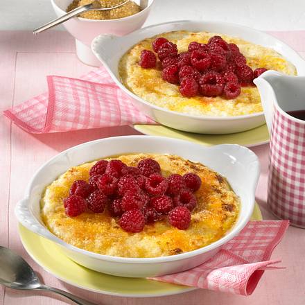 Grießflammeri mit Himbeeren Rezept Grießflammeri mit Himbeeren Rezept