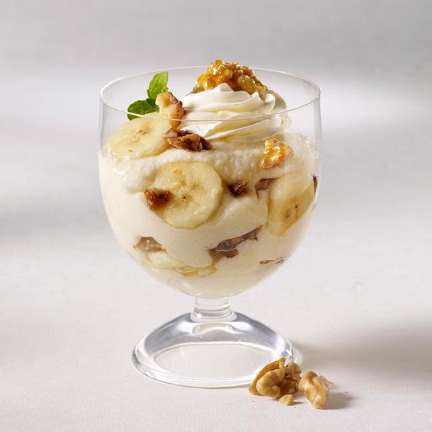 Grießpudding mit Banane und Walnuss-Crunch Rezept Grießpudding mit Banane und Walnuss-Crunch Rezept
