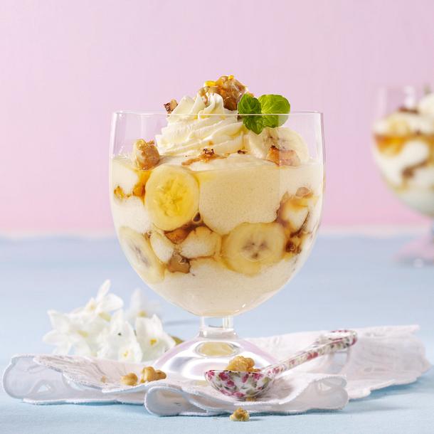 Grießpudding mit Banane und Walnuss-Crunch Rezept Grießpudding mit Banane und Walnuss-Crunch Rezept