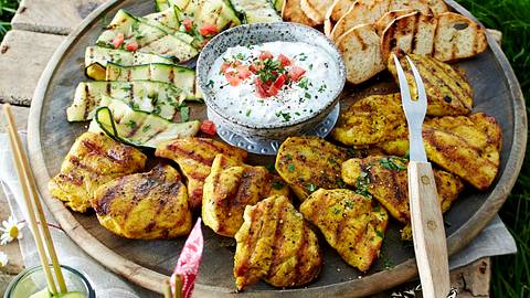 Grillplatte mit alles Rezept - Foto: House of Food / Bauer Food Experts KG