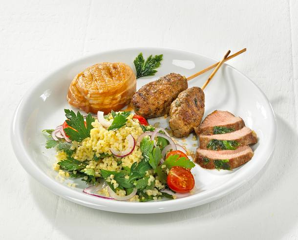 Grillplatte mit Petersiliensalat Rezept