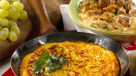 Große Pfanne Geschnetzeltes mit Rösti Rezept - Foto: House of Food / Bauer Food Experts KG