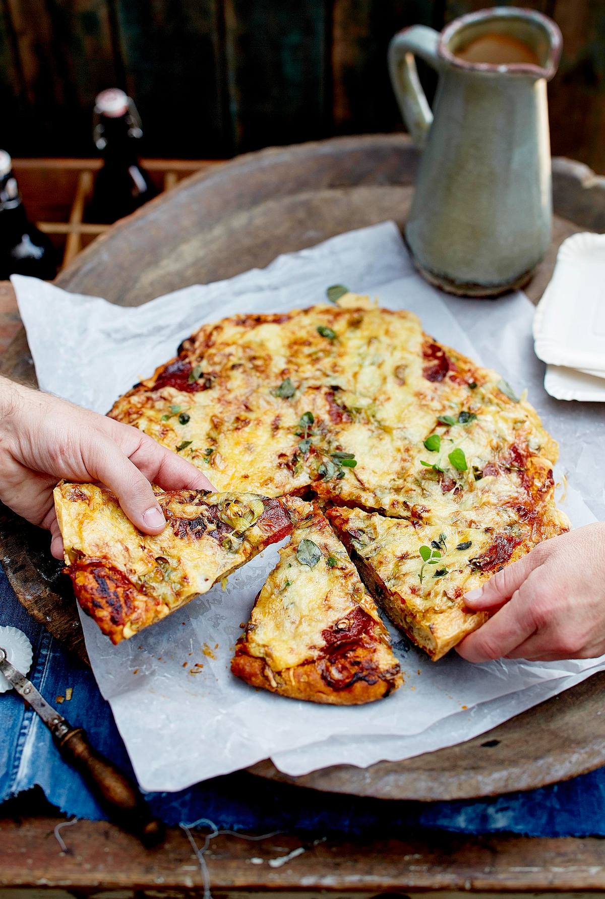 Großer Salami-Pizza-Scone Rezept