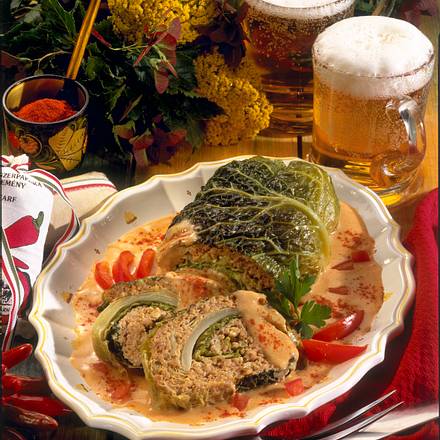Große Wirsingroulade Rezept Große Wirsingroulade Rezept