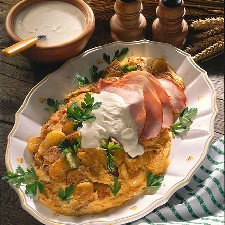 Großes Kartoffelomelett Rezept Großes Kartoffelomelett Rezept