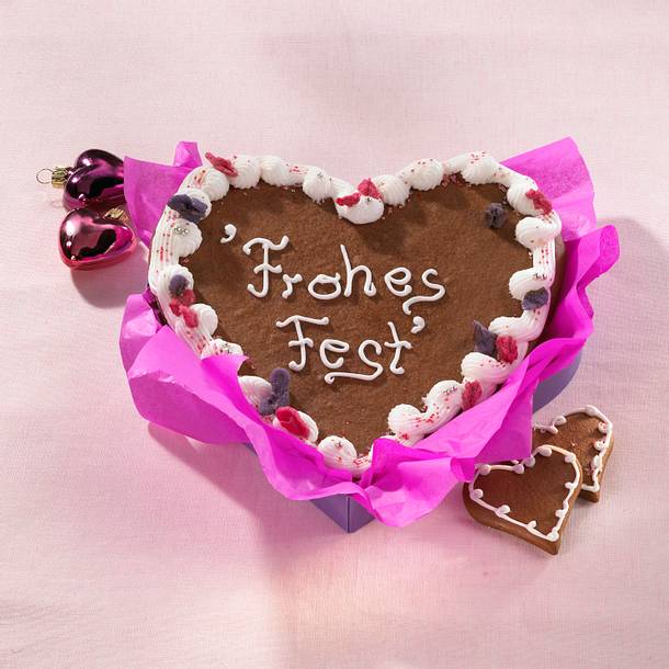 Großes Lebkuchenherz Rezept Großes Lebkuchenherz Rezept