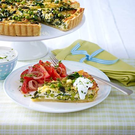 Grüne Tarte mit Frühlingsgemüse Rezept Grüne Tarte mit Frühlingsgemüse Rezept