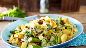 Grüner Kartoffel-Spargelsalat Rezept - Foto: House of Food / Bauer Food Experts KG
