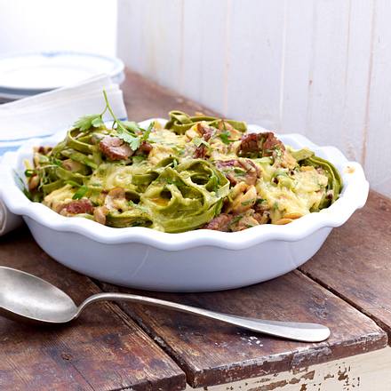 Grüner Nudel-Fleisch-Topf Rezept Grüner Nudel-Fleisch-Topf Rezept