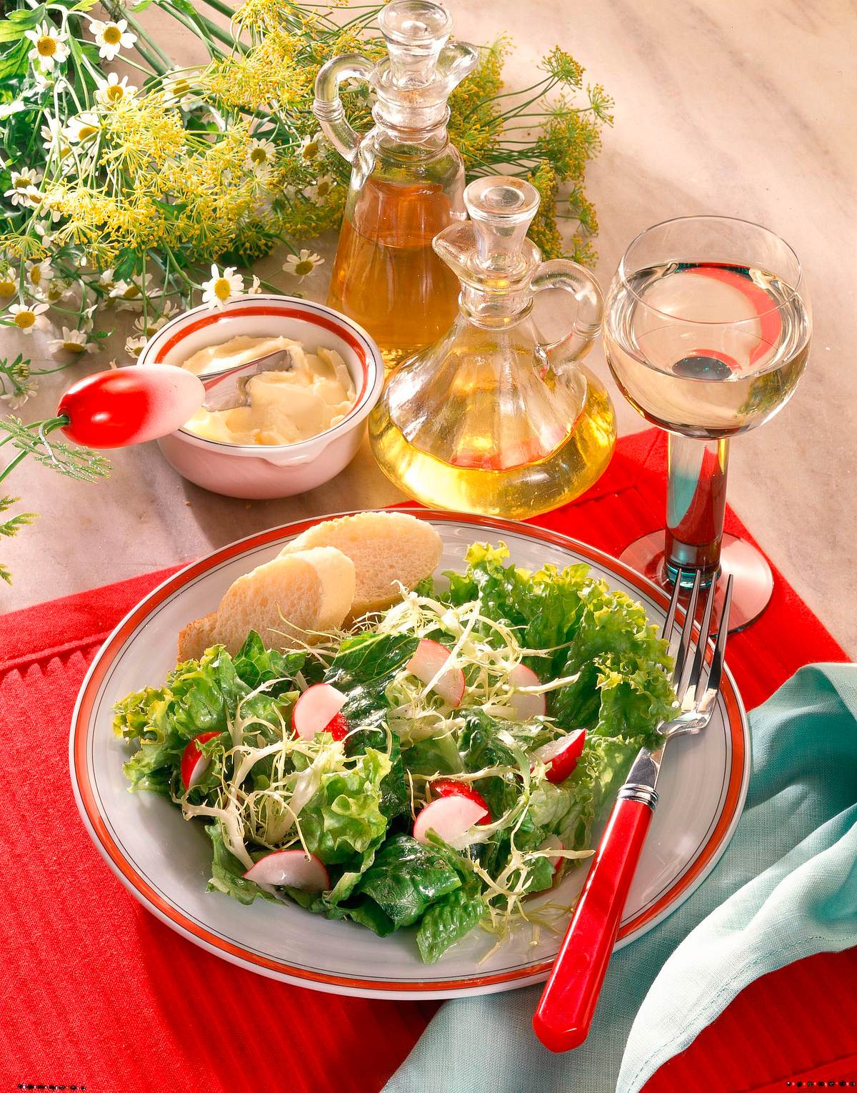 Grüner Salat mit Radieschen Rezept