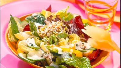 Grüner Sommersalat Rezept - Foto: LECKER @ Bauer Media Group