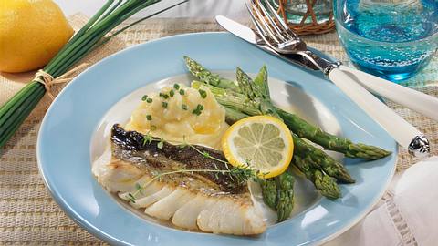 Grüner Spargel zu Kabeljau Rezept - Foto: Först, Thomas