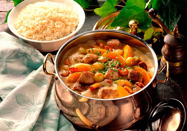 Gulasch mit Pfirsich Rezept Gulasch mit Pfirsich Rezept