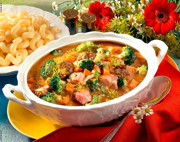 Gulasch und Kasseler Rezept Gulasch und Kasseler Rezept