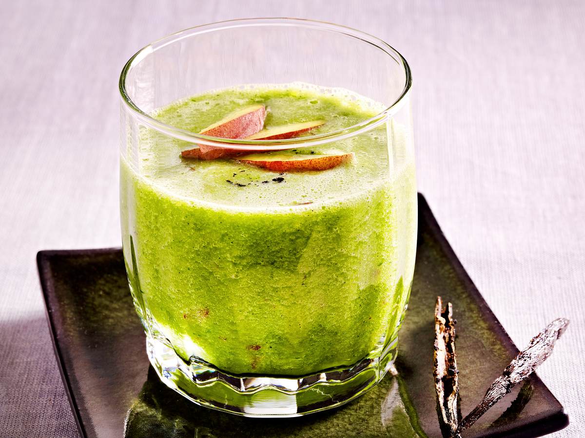 Gurke-Mangold-Pfirsich-Smoothie Rezept