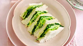 Gurken-Sandwiches mit Senfcreme Rezept - Foto: Image Professionals