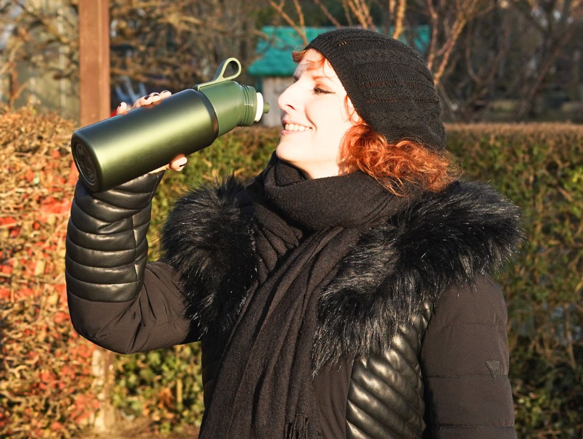 Gute Vorsätze für die Küche mit Redakteurin Nicole und Air-Up-Flasche