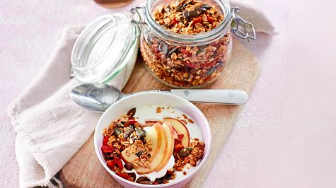 Guten-Morgen-Granola Rezept - Foto: House of Food / Bauer Food Experts KG