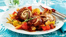 Gyros-Rouladen mit Metaxasoße - Foto: House of Food / Food Experts KG