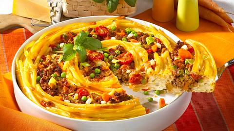 Hack-Nudel-Auflauf Rezept - Foto: House of Food / Bauer Food Experts KG
